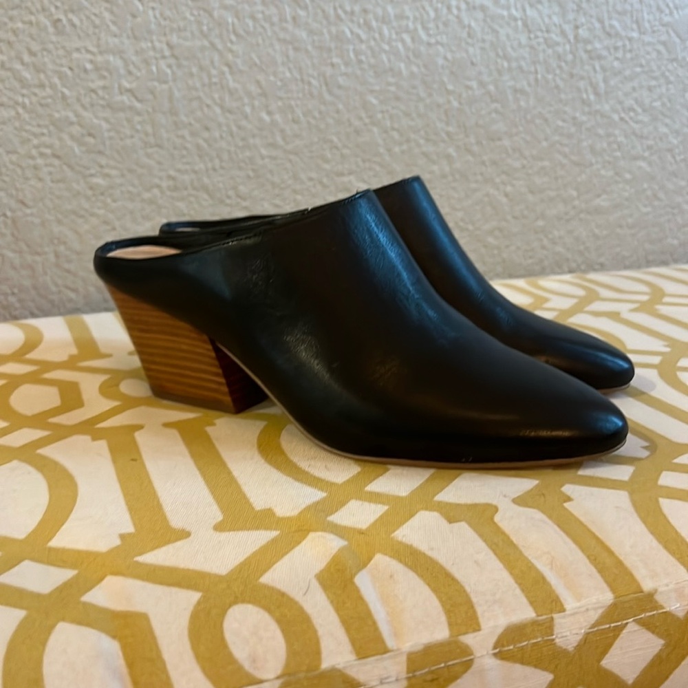 Halogen Black Mules 2.5 inch heel